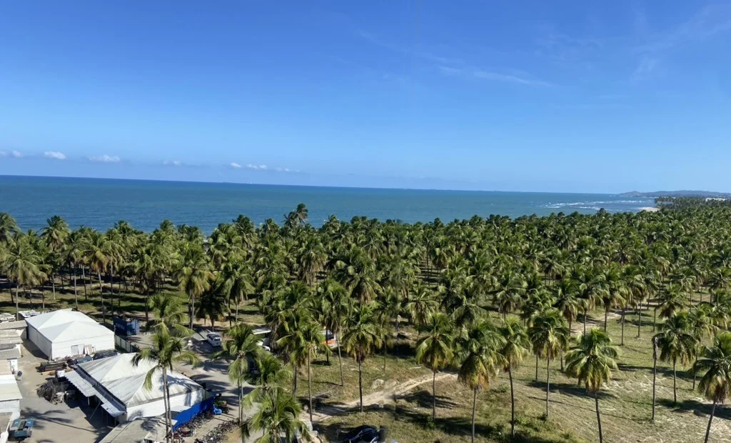 Foto real da vista para o mar a partir do Unique Paiva